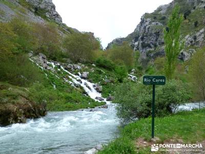 Ruta del Cares - Garganta Divina - Parque Nacional de los Picos de Europa;ruta de senderismo